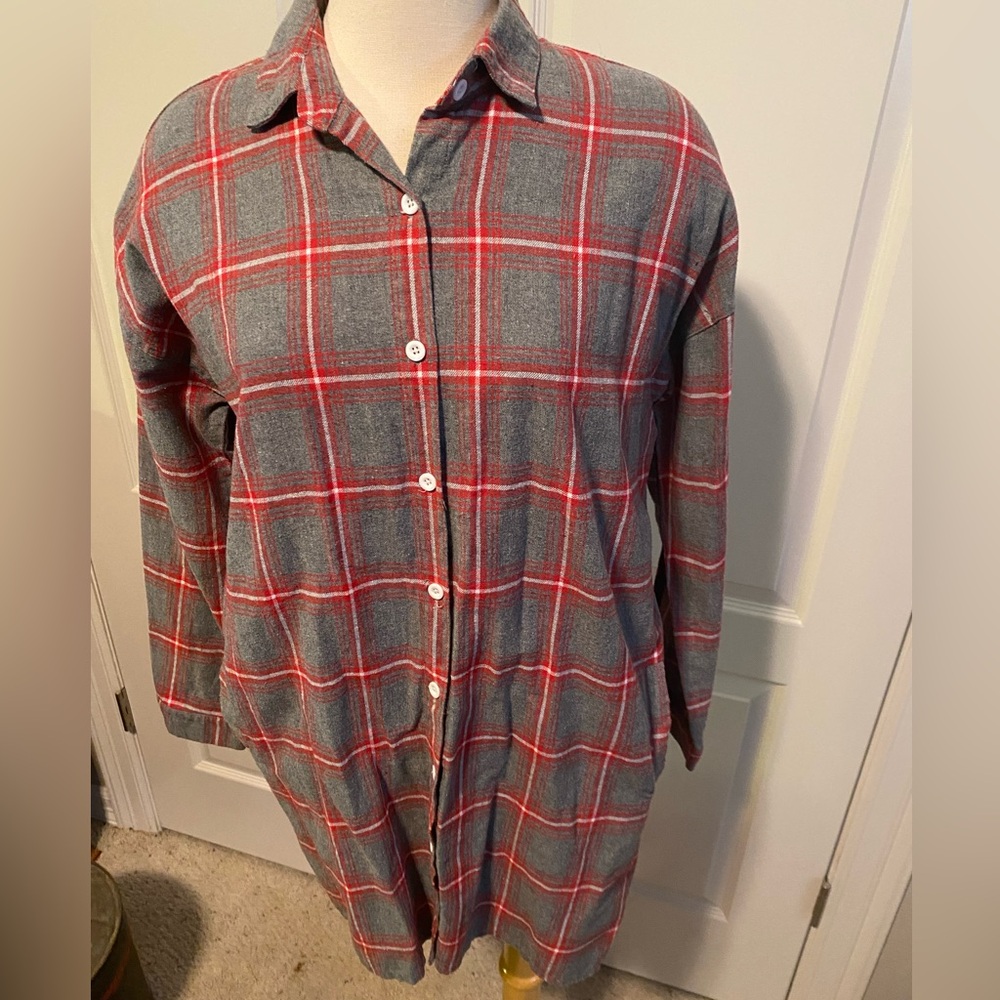 Womens ETWO Gray and Red Plaid Button-Up Shirt Tunic Sz L